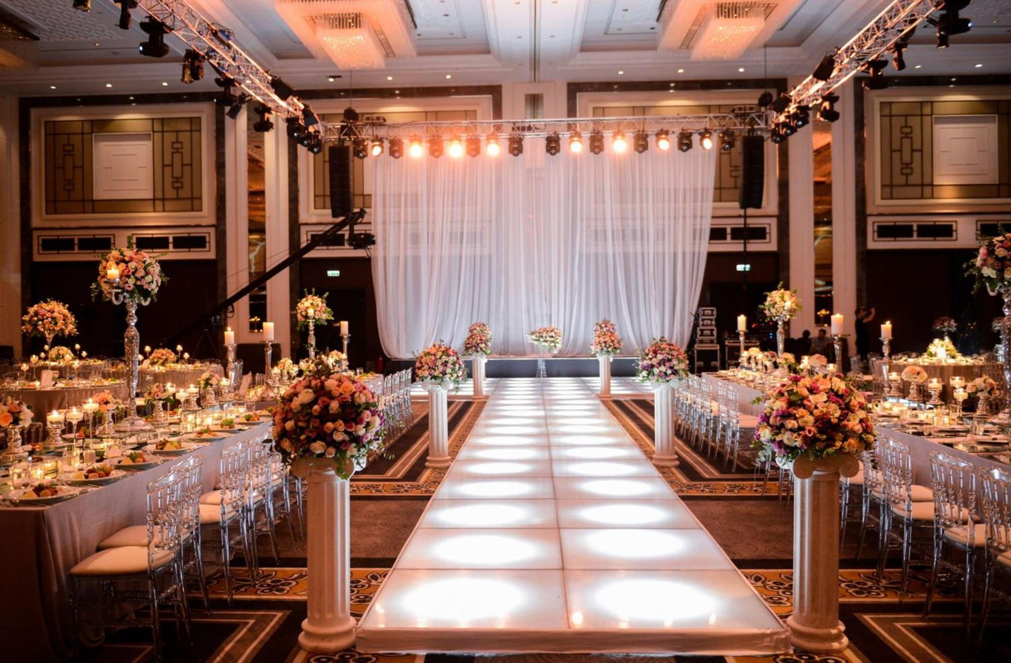 Hilton Istanbul Bomonti Ξενοδοχείο Εξωτερικό φωτογραφία The Great Hall at the Mandarin Oriental, London